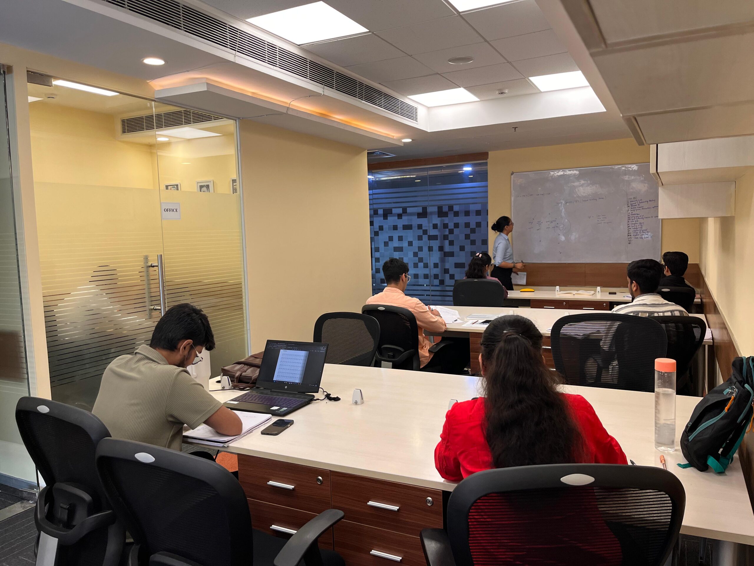 EazyPilot CPL Ground Classes NoidaGhaziabad New Delhi NCR Flight training Commercial pilot licence