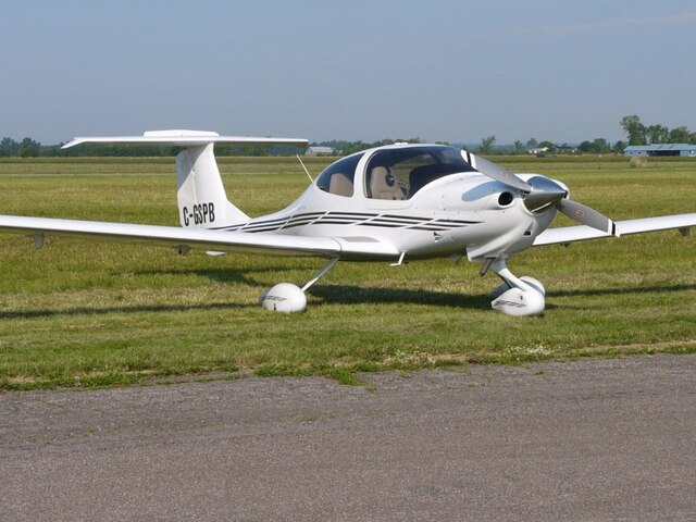 DA 40