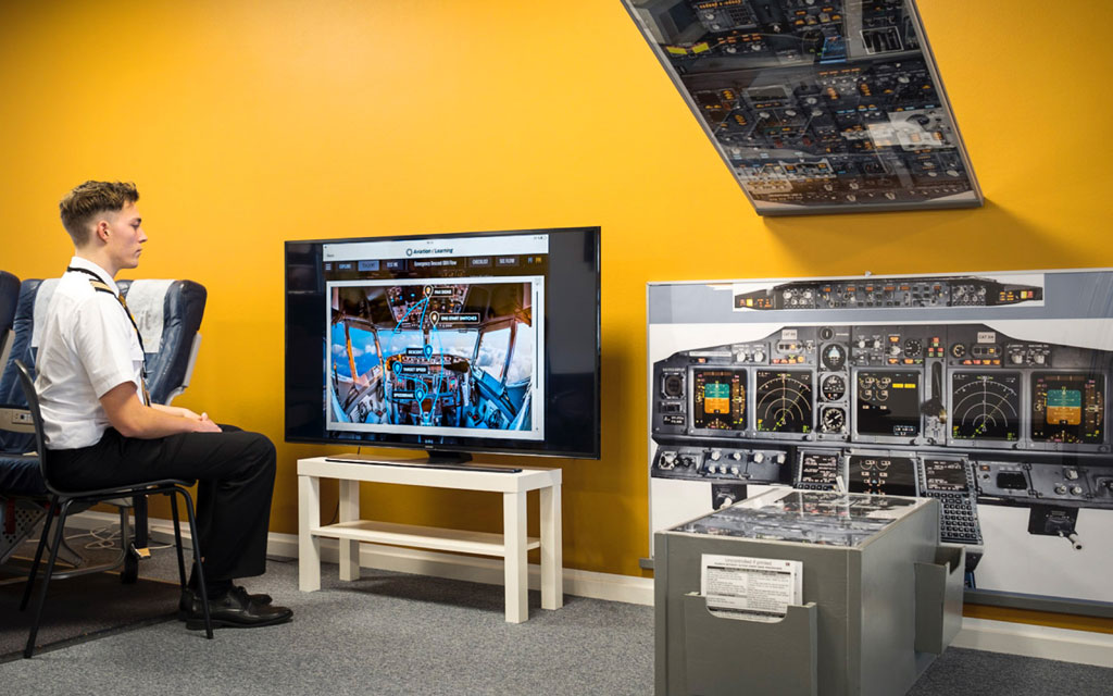 Flying with an Instructor: Getting the Most from Dual Time